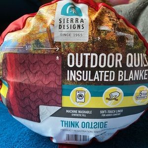 NEW ⛺️ SIERRA DESIGNS OUTDOOR QUILT INSULATED BLANKET